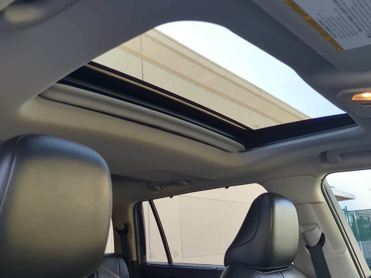 Thumbnail: 2022 Toyota Highlander - 20