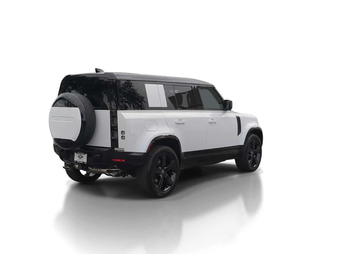 Thumbnail: 2025 Land Rover Defender - 8