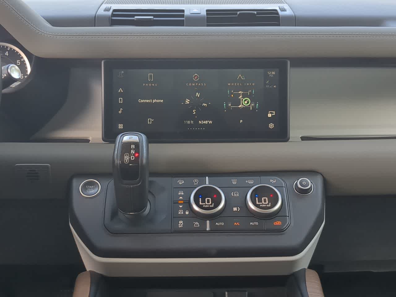 Thumbnail: 2023 Land Rover Defender - 30