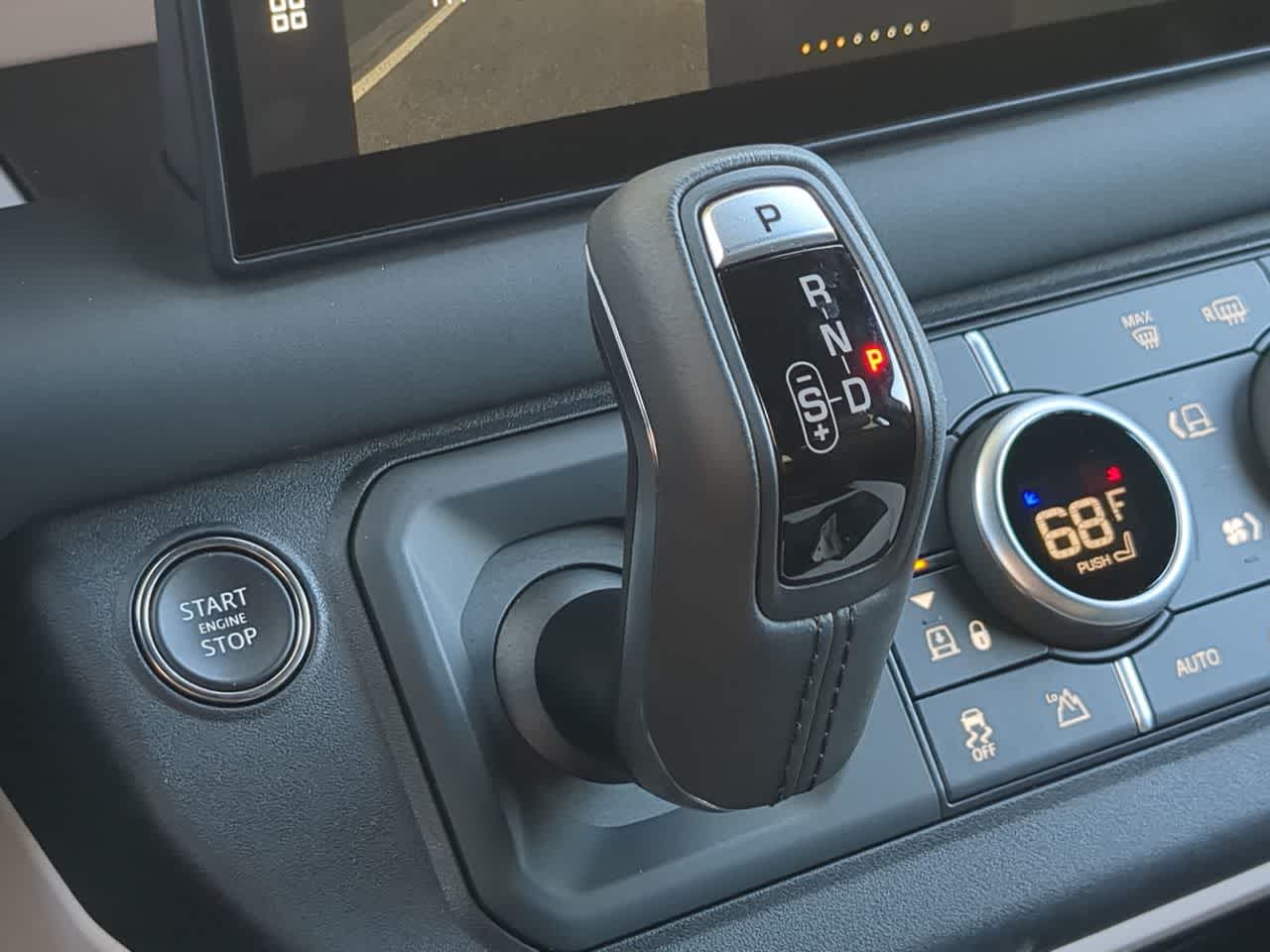 Thumbnail: 2025 Land Rover Defender - 35