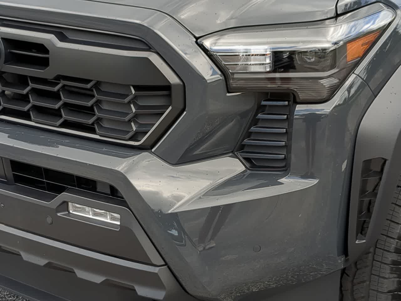 Thumbnail: 2025 Toyota Tacoma - 11