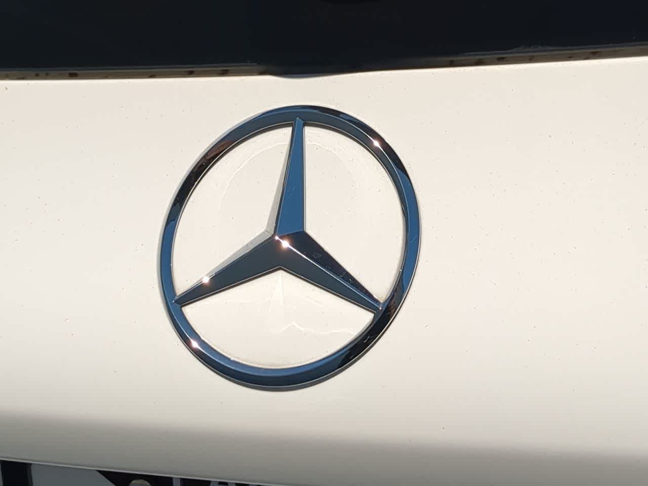 Thumbnail: 2022 Mercedes-Benz GLC - 11