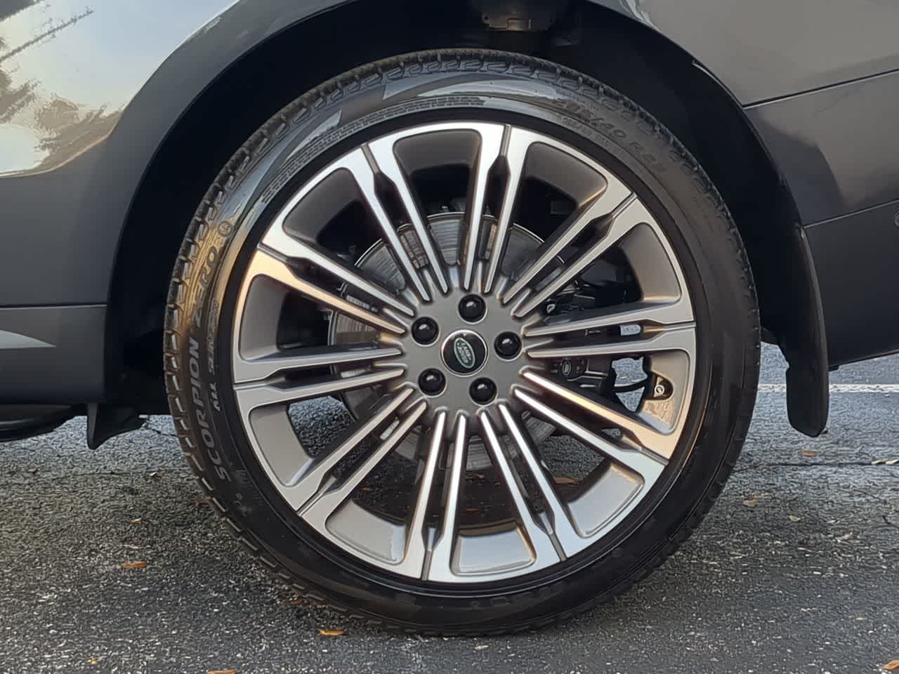 Thumbnail: 2024 Land Rover Range Rover Sport - 14