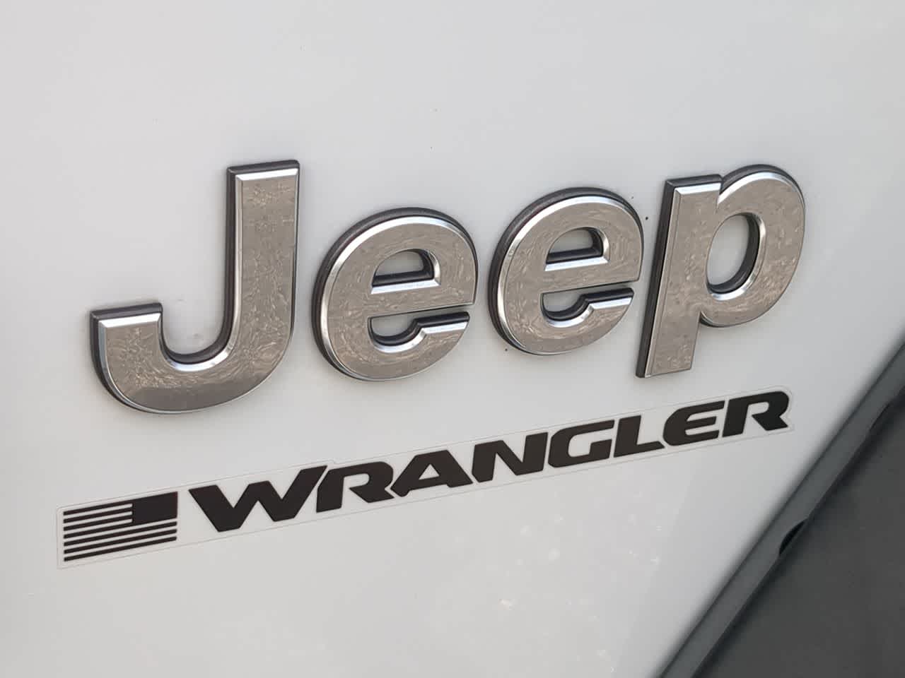 Thumbnail: 2023 Jeep Wrangler - 12