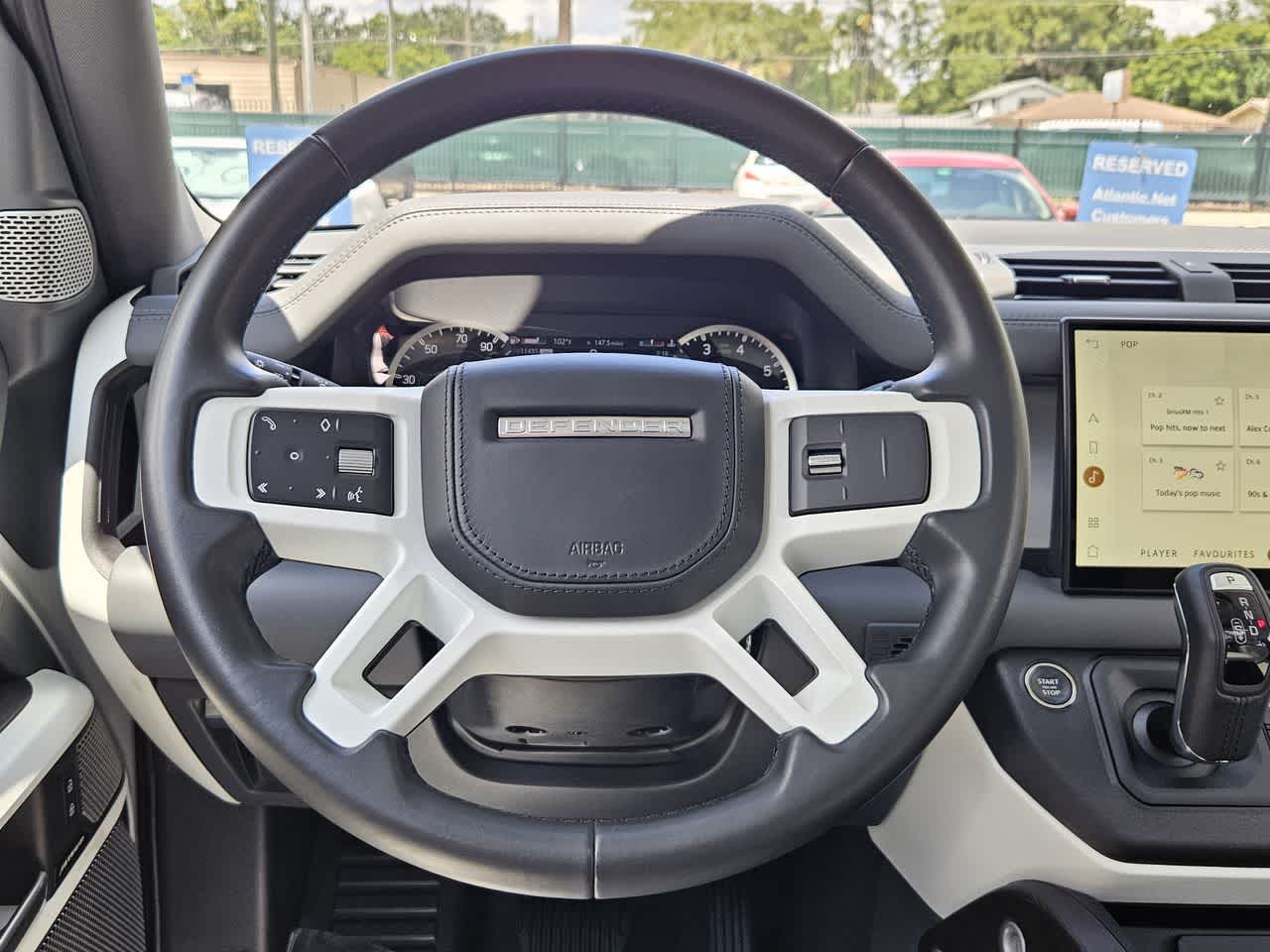 Thumbnail: 2023 Land Rover Defender - 25