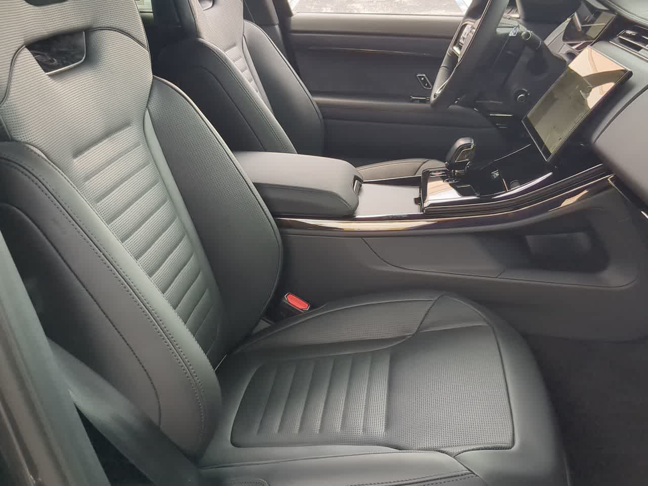 Thumbnail: 2026 Land Rover Range Rover Sport - 23