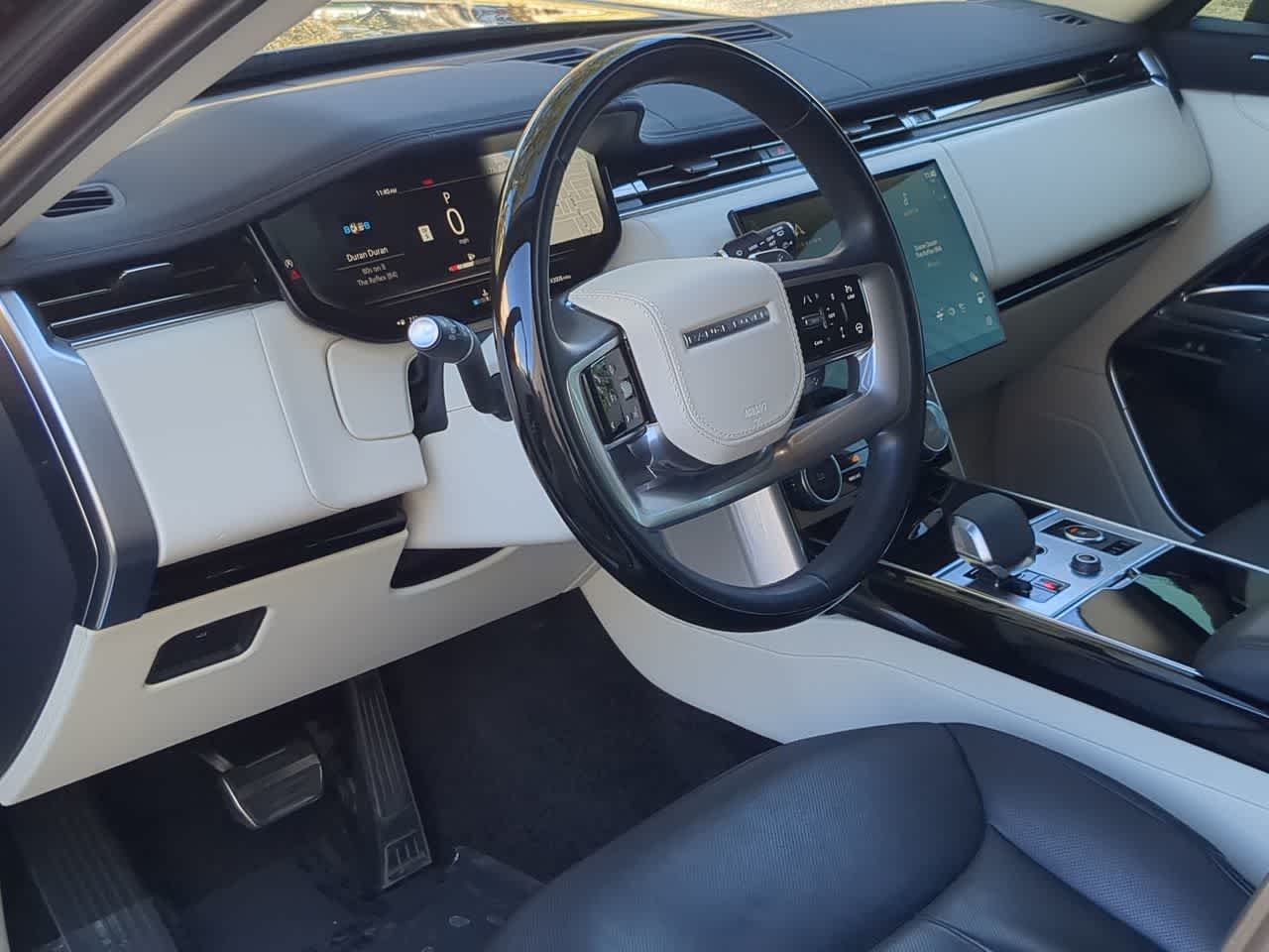 Thumbnail: 2023 Land Rover Range Rover - 10