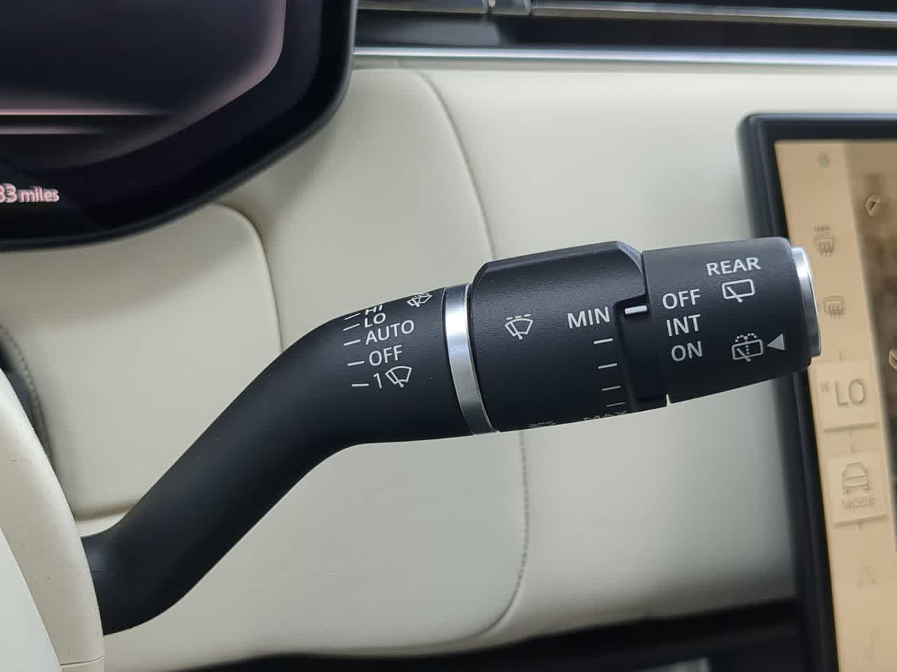 Thumbnail: 2024 Land Rover Range Rover - 27