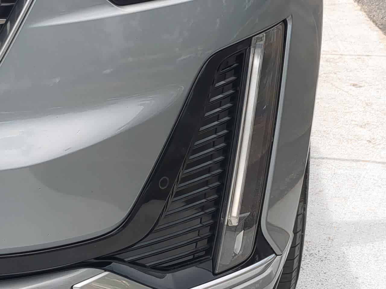 Thumbnail: 2024 Cadillac XT6 - 11
