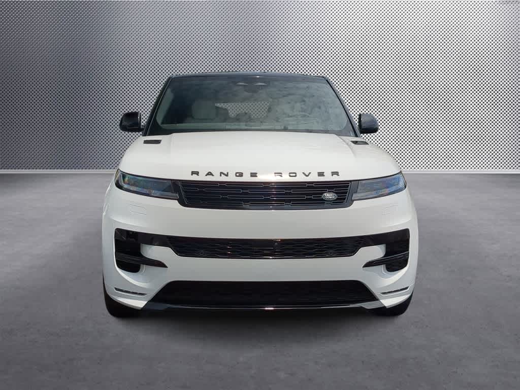 2025 Land Rover Range Rover Sport SE photo 3
