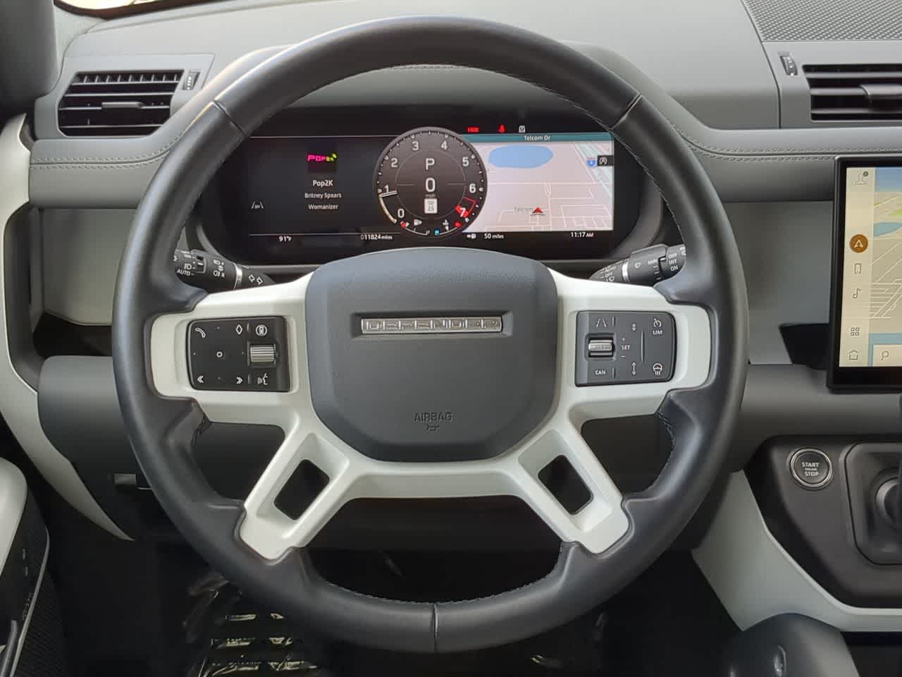Thumbnail: 2024 Land Rover Defender - 25