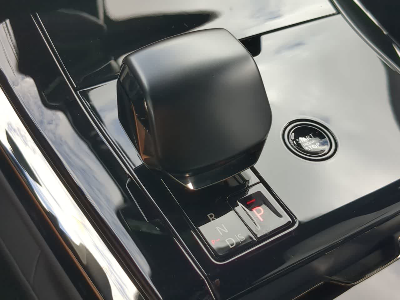 Thumbnail: 2026 Land Rover Range Rover Sport - 34