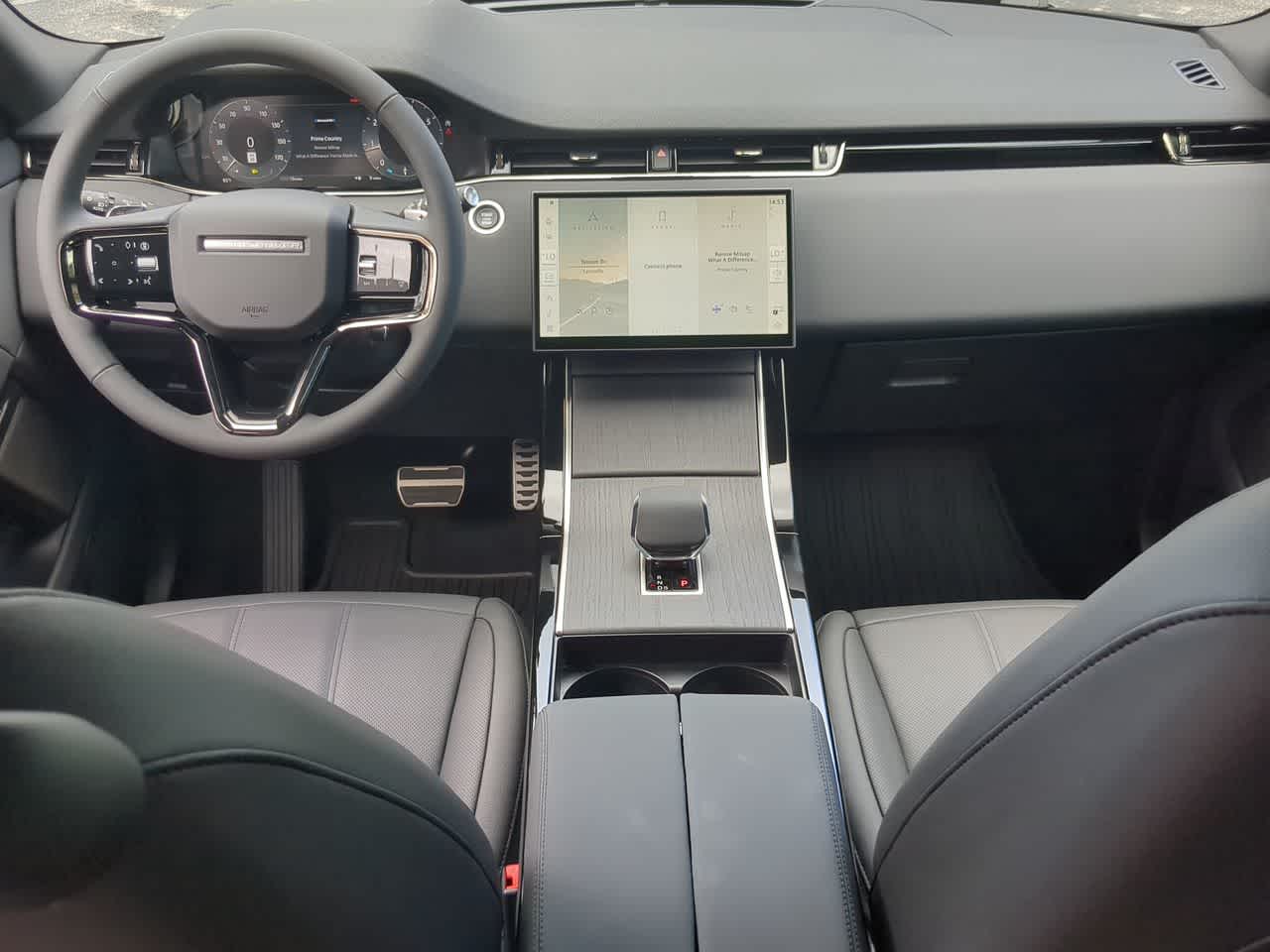 Thumbnail: 2026 Land Rover Range Rover Evoque - 16