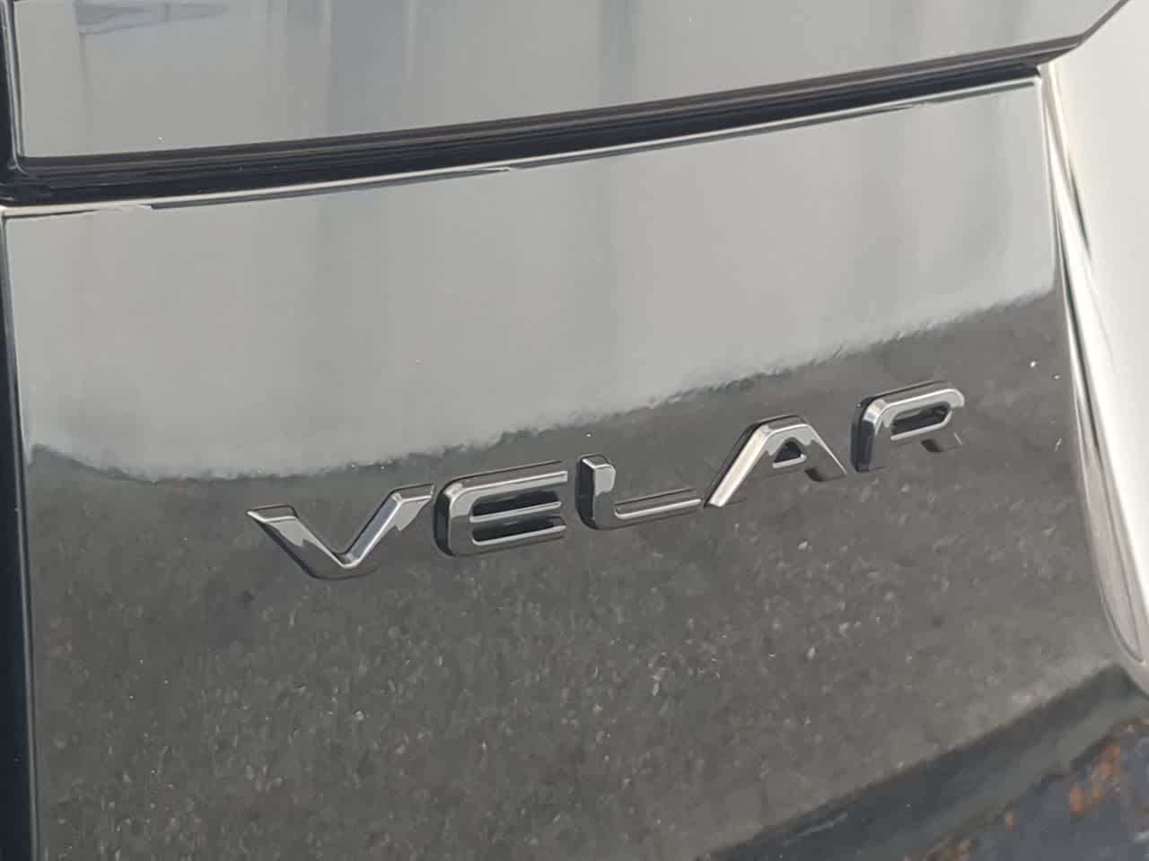 Thumbnail: 2026 Land Rover Range Rover Velar - 13
