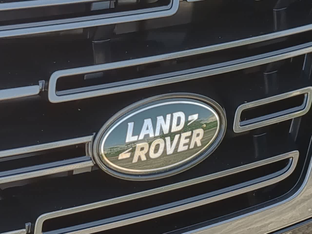 Thumbnail: 2026 Land Rover Range Rover - 12