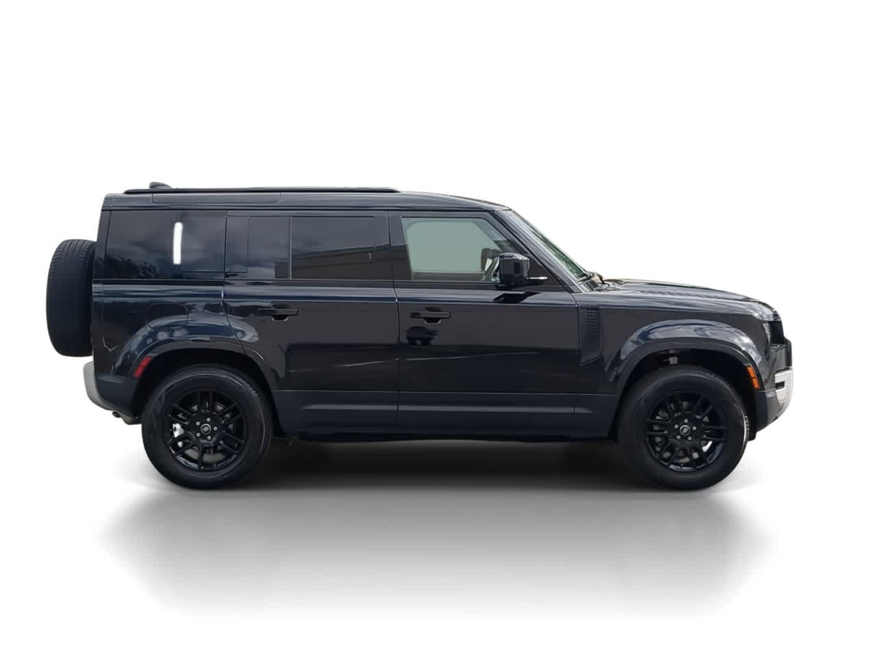 Thumbnail: 2025 Land Rover Defender - 9