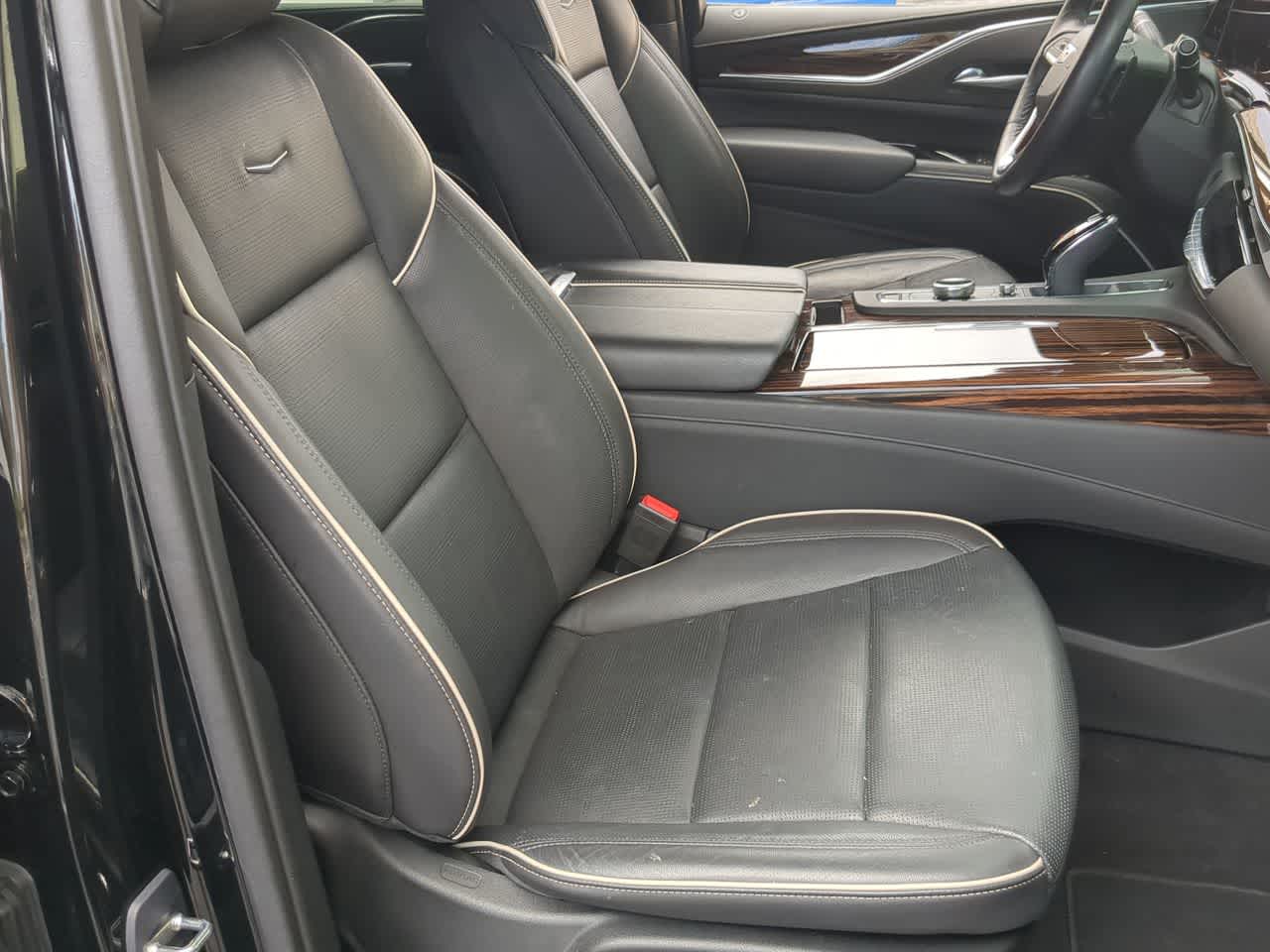 Thumbnail: 2023 Cadillac Escalade - 21