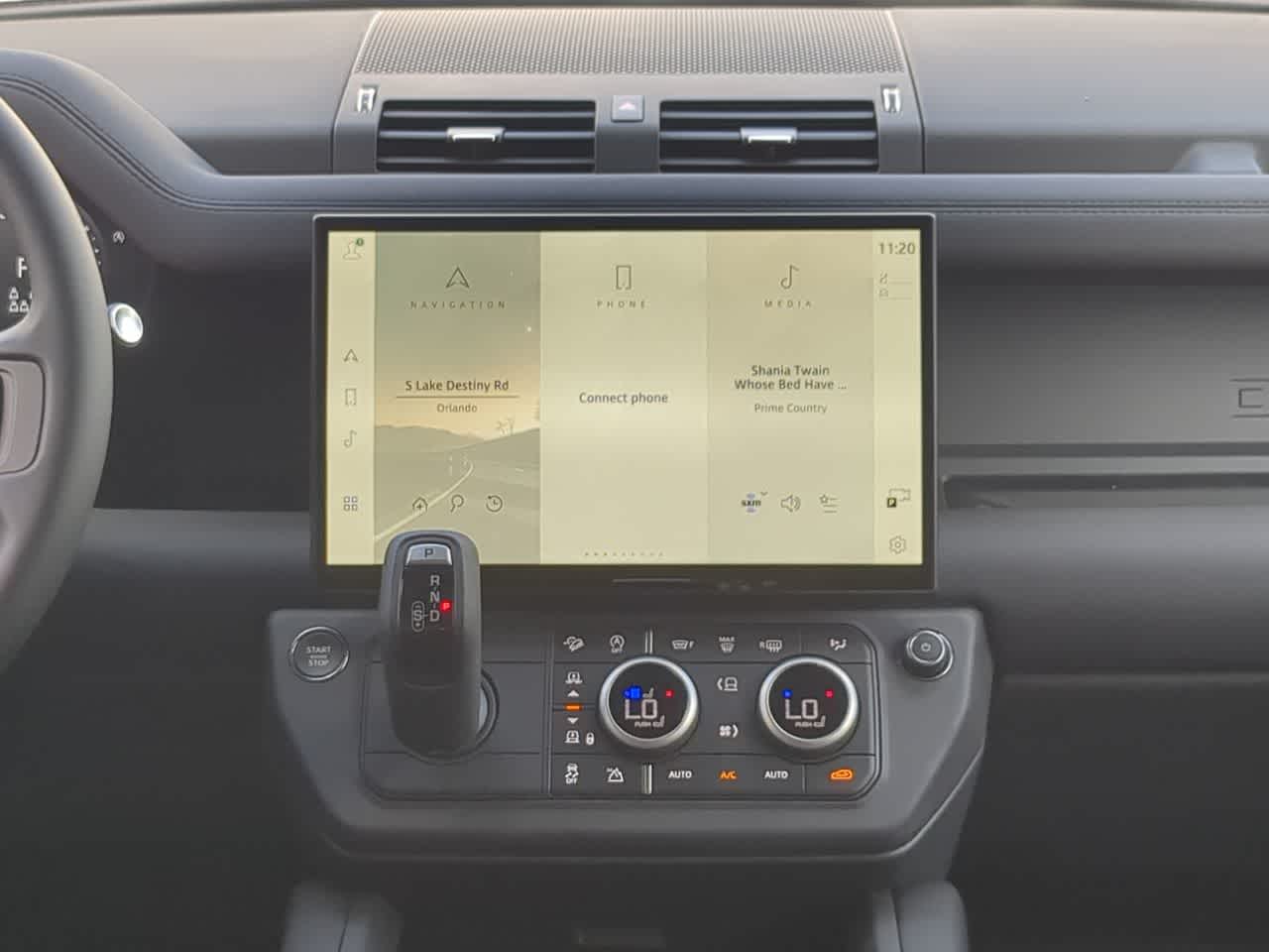 Thumbnail: 2026 Land Rover Defender - 30