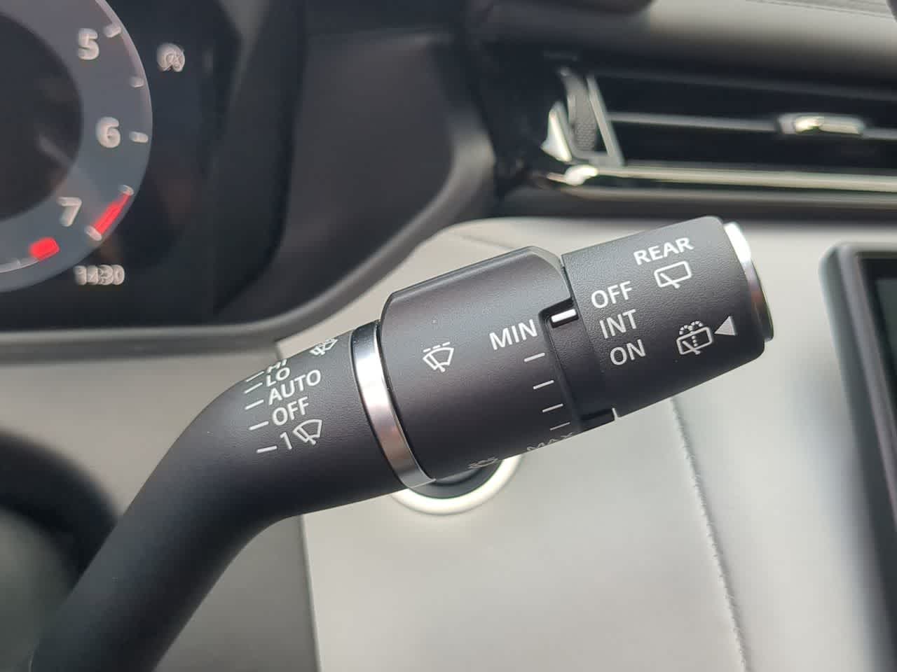 Thumbnail: 2026 Land Rover Range Rover Velar - 28