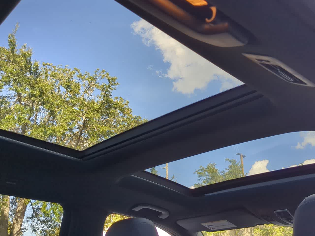 Thumbnail: 2019 Mercedes-Benz GLS - 21