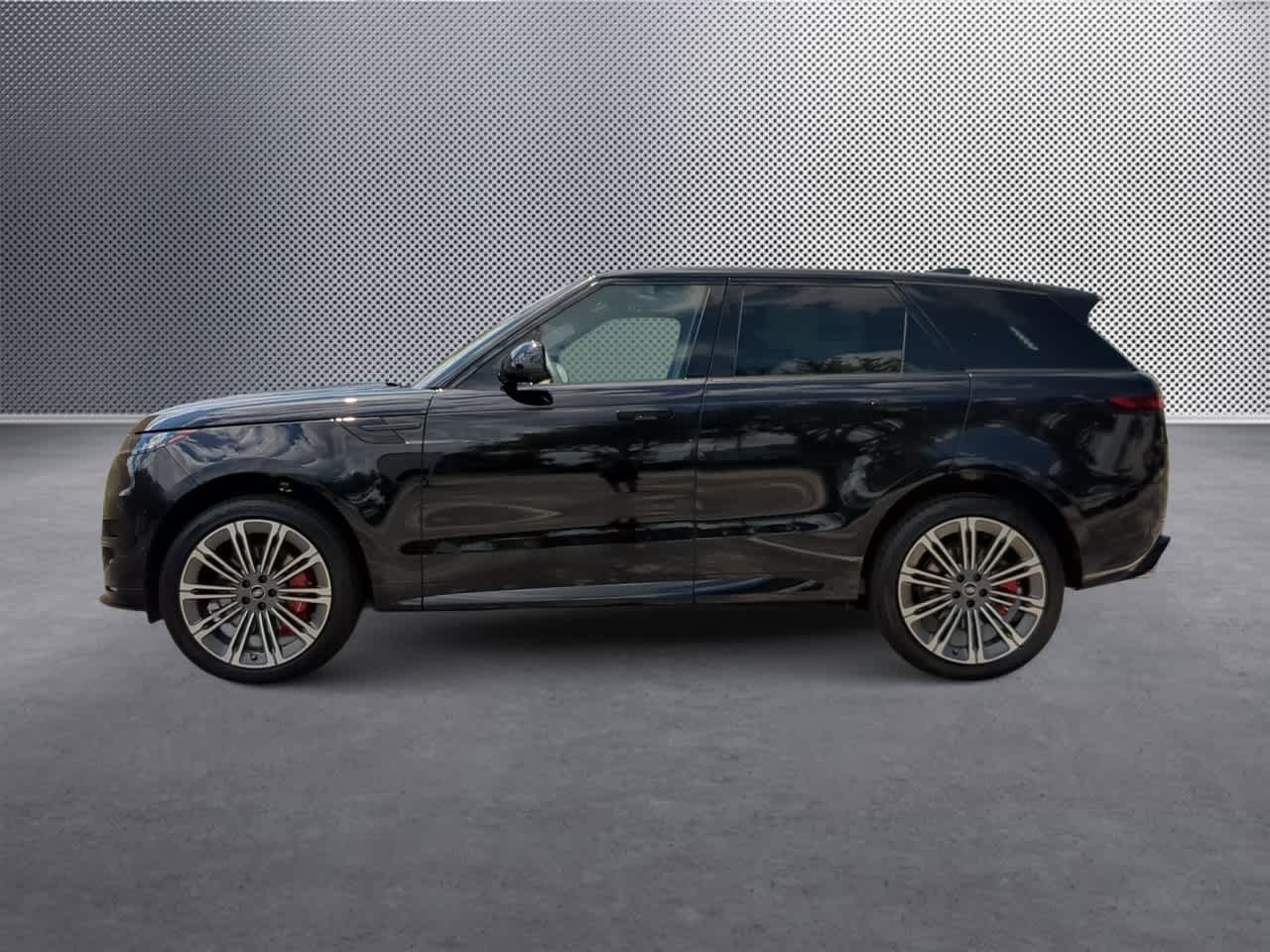 Thumbnail: 2025 Land Rover Range Rover Sport - 5
