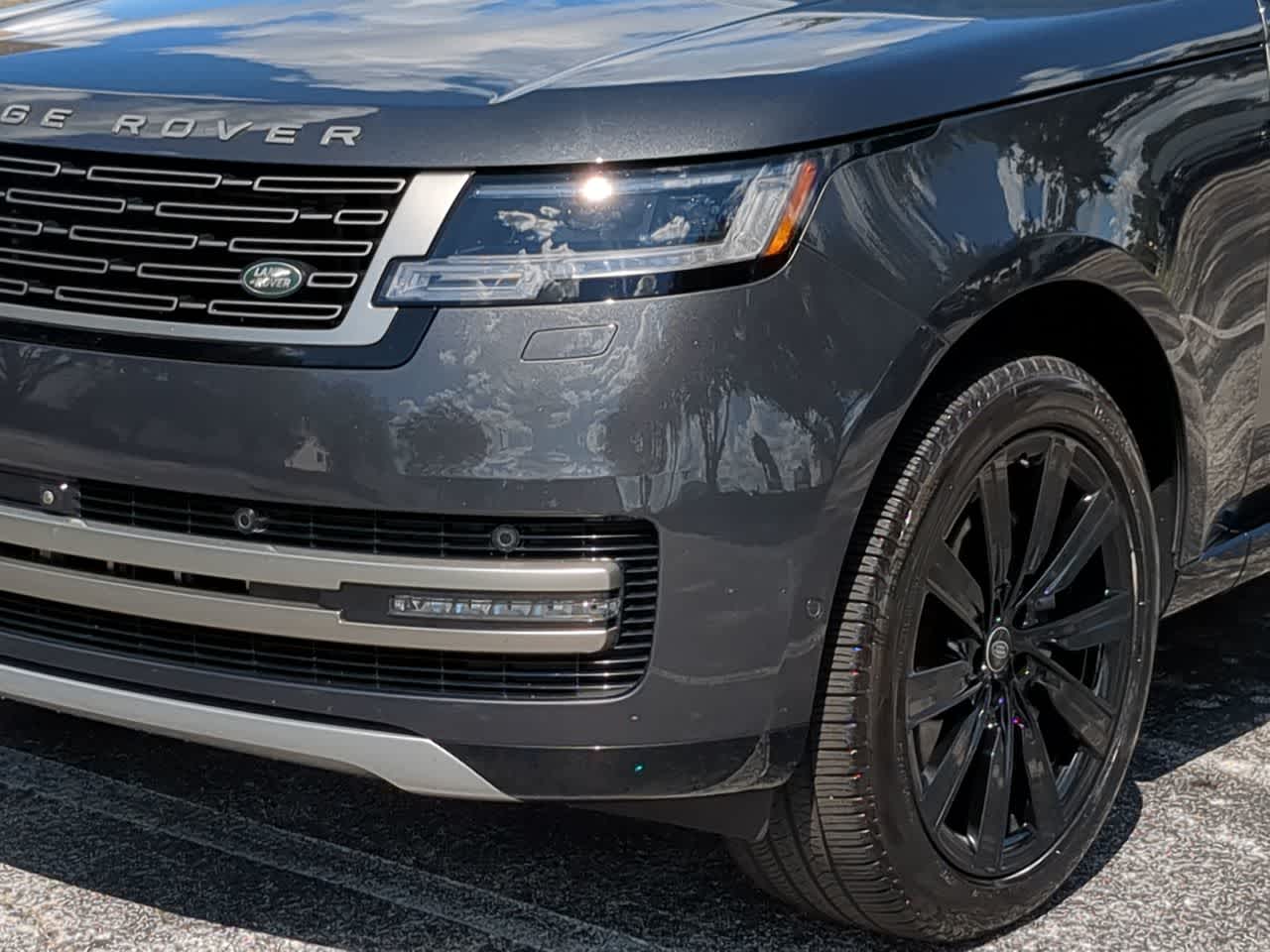 Thumbnail: 2023 Land Rover Range Rover - 11