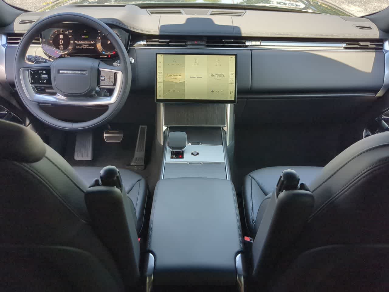 Thumbnail: 2026 Land Rover Range Rover - 15