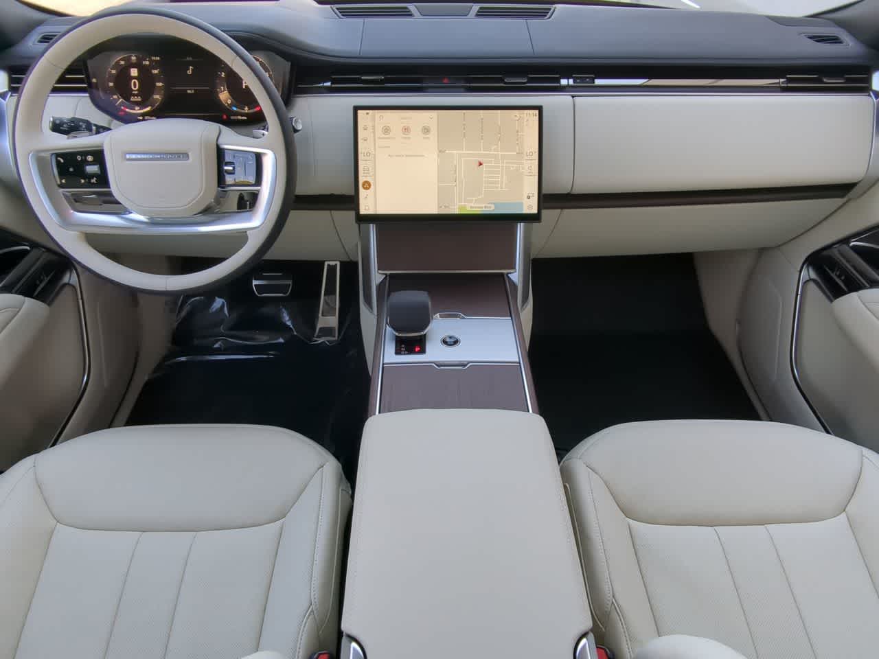 Thumbnail: 2025 Land Rover Range Rover - 15