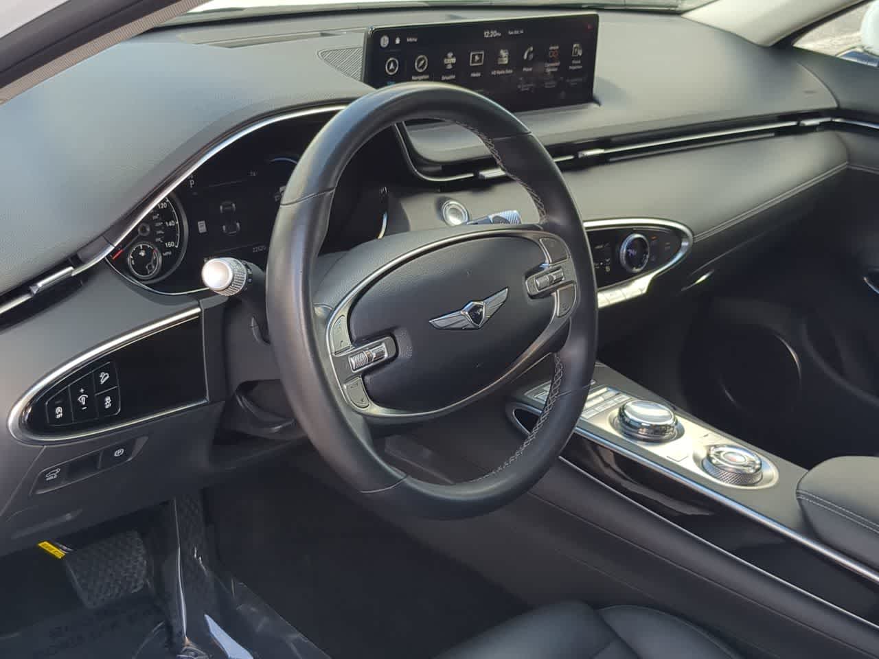 Thumbnail: 2025 Genesis GV70 - 10