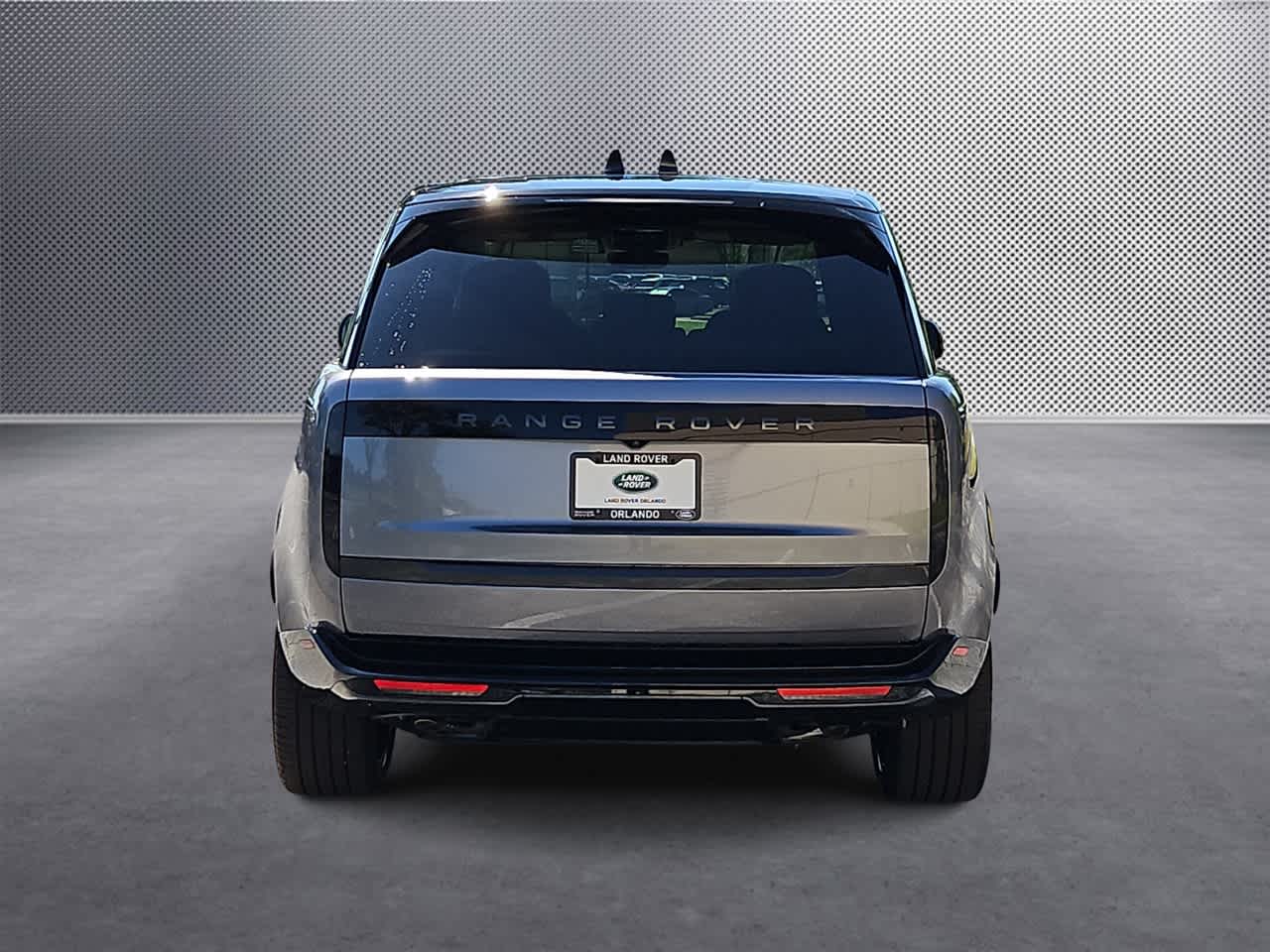 Thumbnail: 2025 Land Rover Range Rover - 7