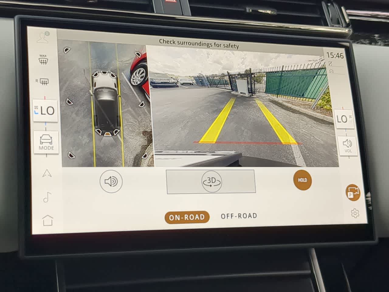 Thumbnail: 2026 Land Rover Range Rover Velar - 31