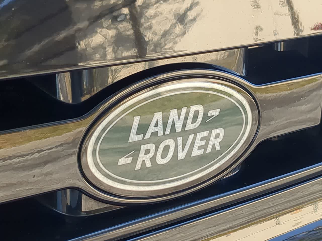 Thumbnail: 2025 Land Rover Defender - 12