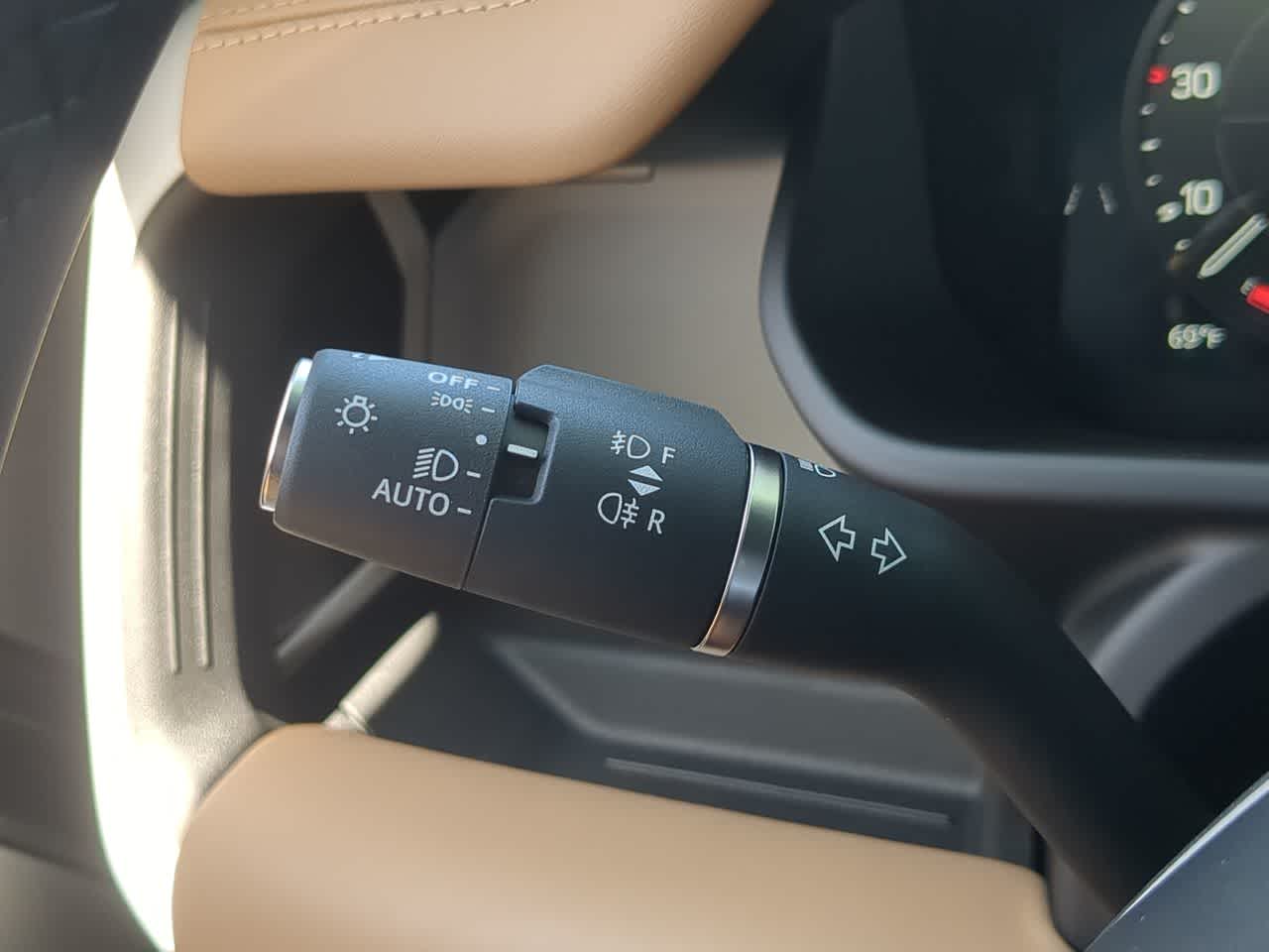 Thumbnail: 2026 Land Rover Defender - 29