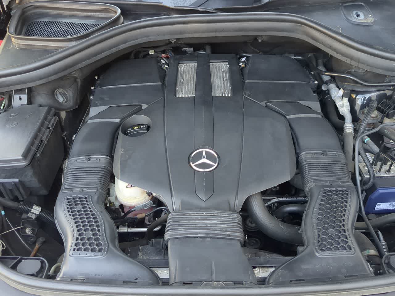 Thumbnail: 2015 Mercedes-Benz GL-Class - 15