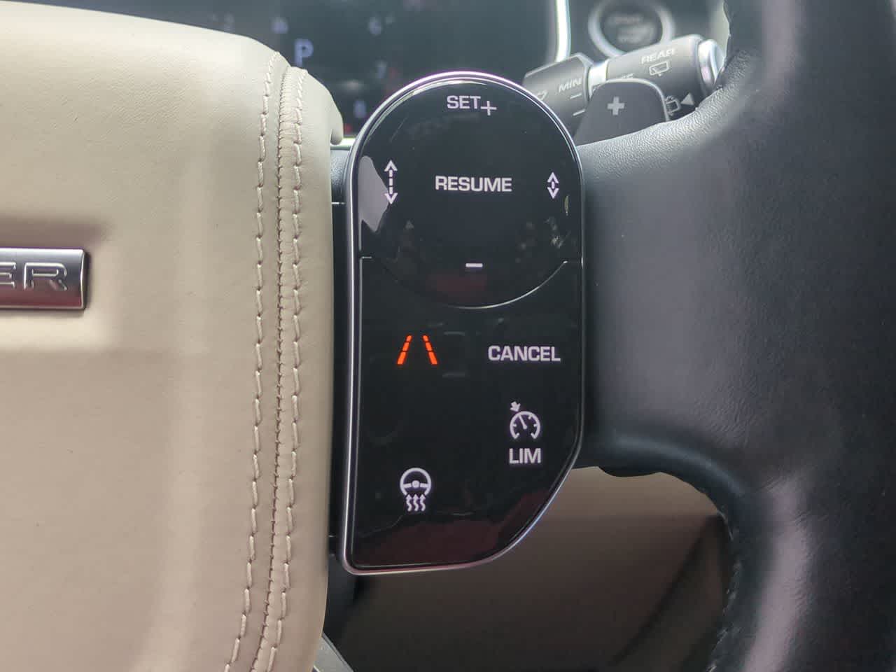 Thumbnail: 2021 Land Rover Range Rover - 26