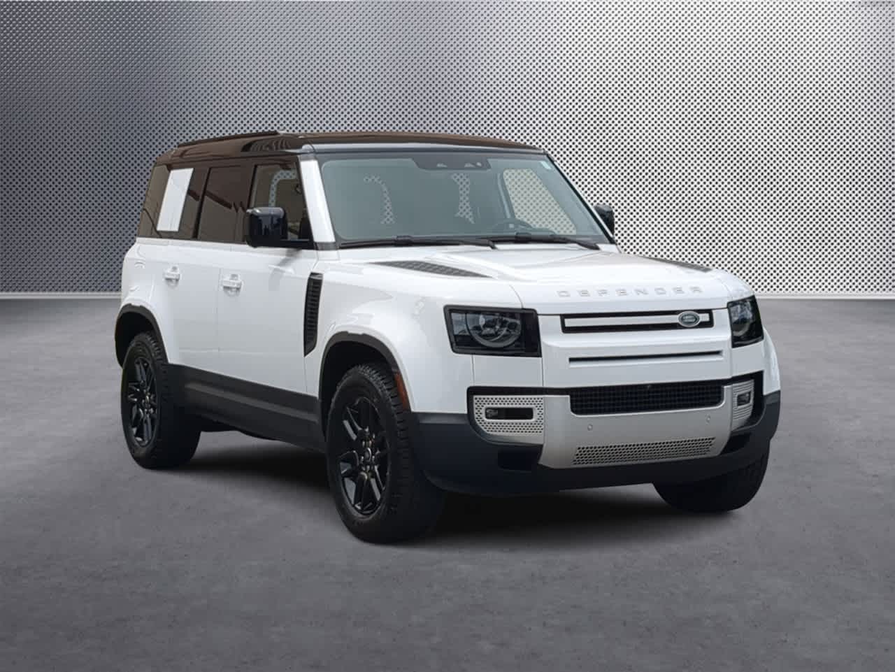 Thumbnail: 2025 Land Rover Defender - 2
