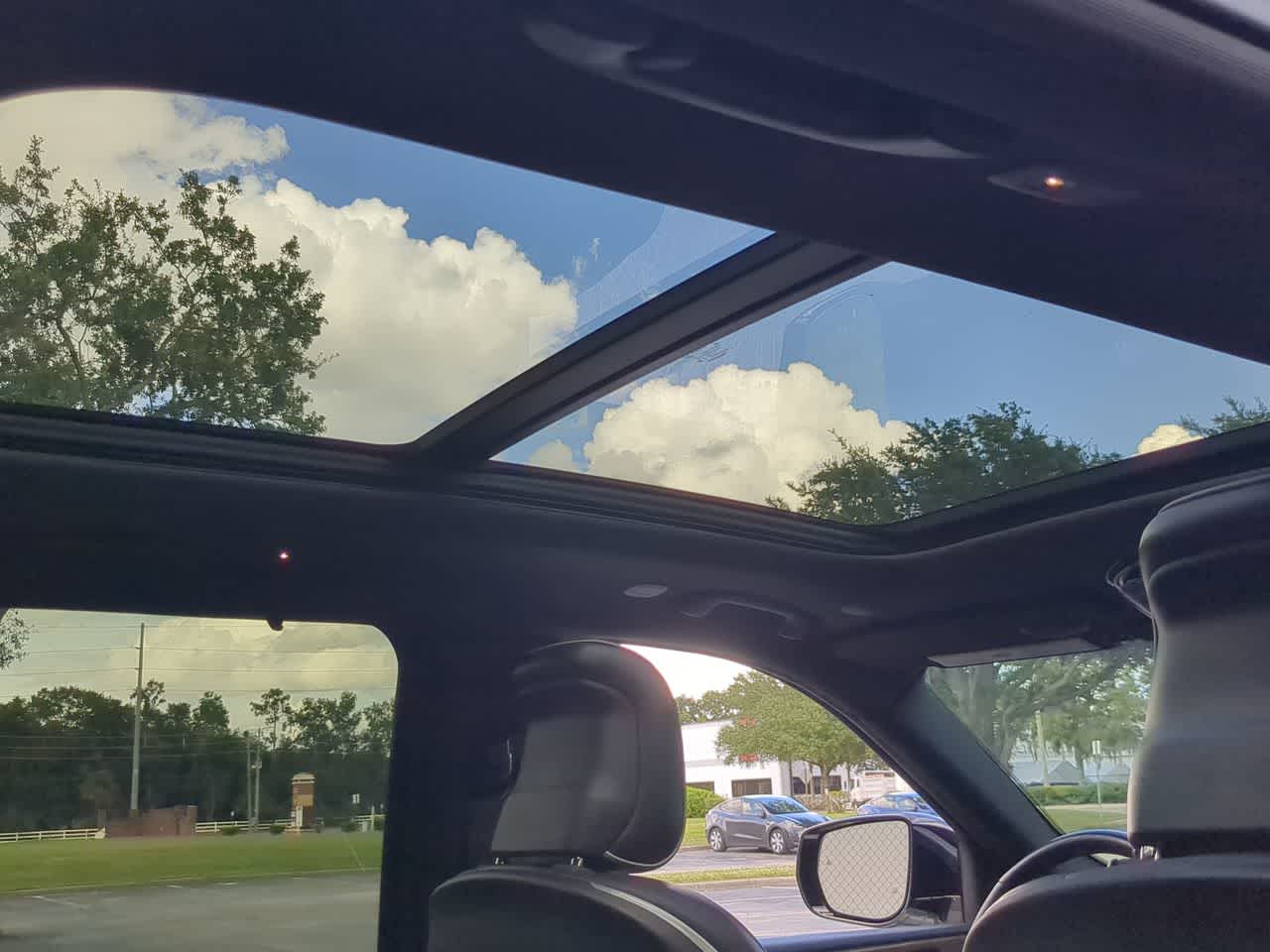 Thumbnail: 2023 Jeep Grand Cherokee - 22