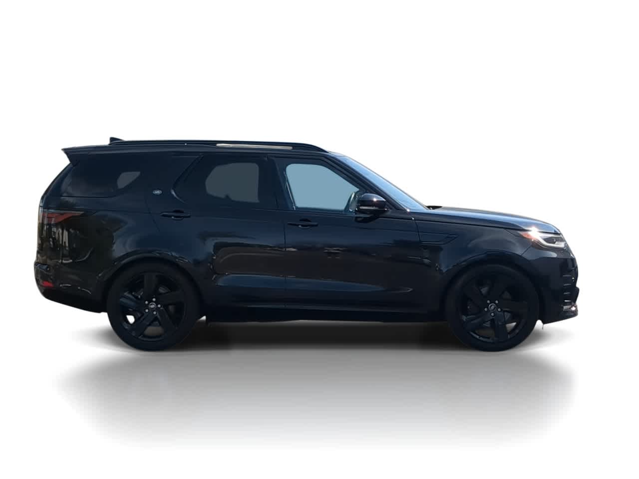 Thumbnail: 2025 Land Rover Discovery - 9
