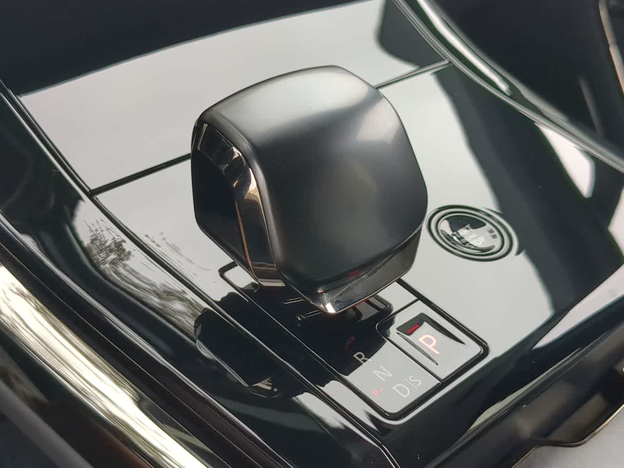 Thumbnail: 2026 Land Rover Range Rover Sport - 34