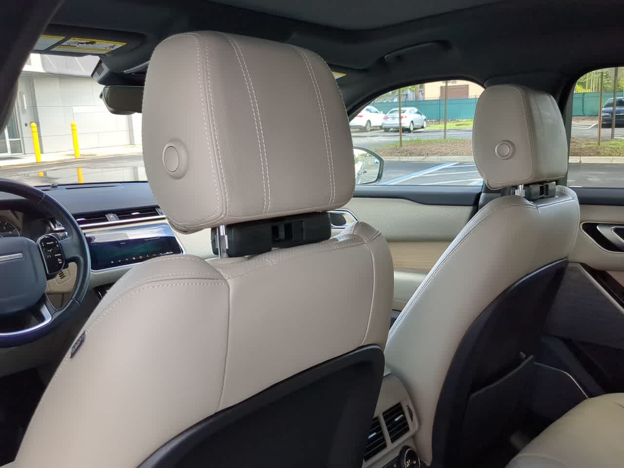 Thumbnail: 2020 Land Rover Range Rover Velar - 18