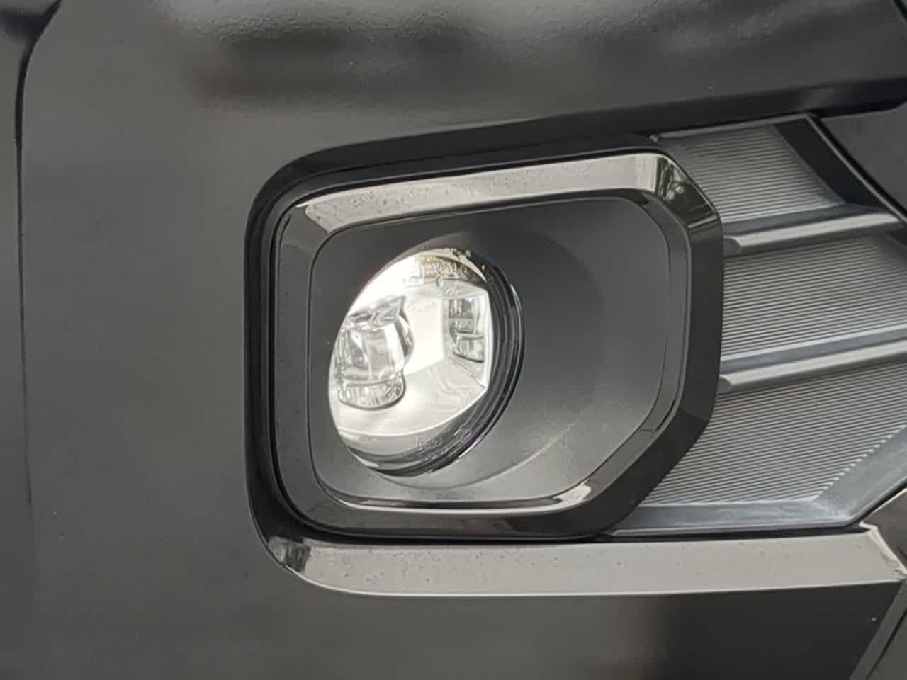 Thumbnail: 2022 Toyota Tacoma - 11