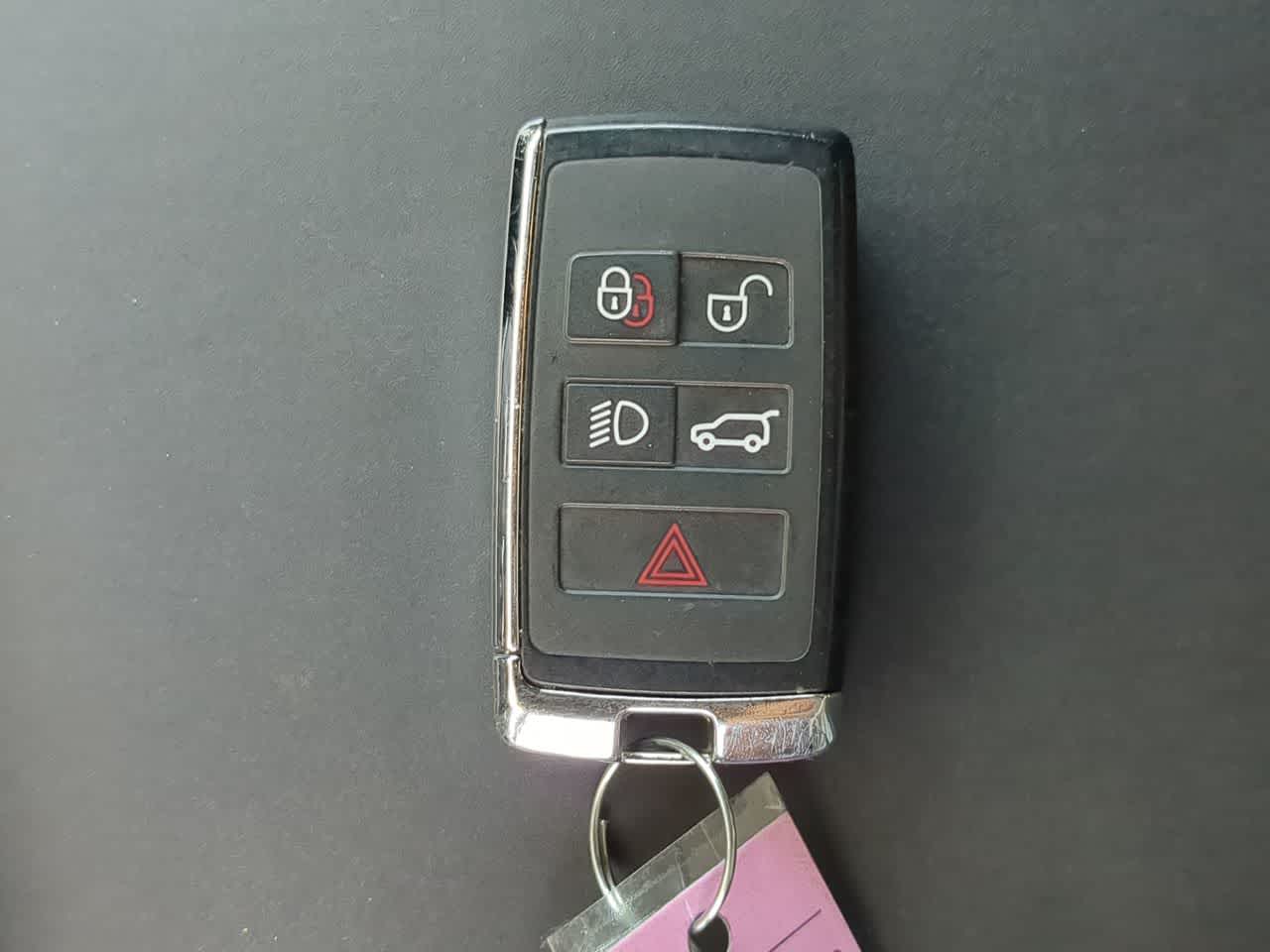 Thumbnail: 2025 Land Rover Defender - 37