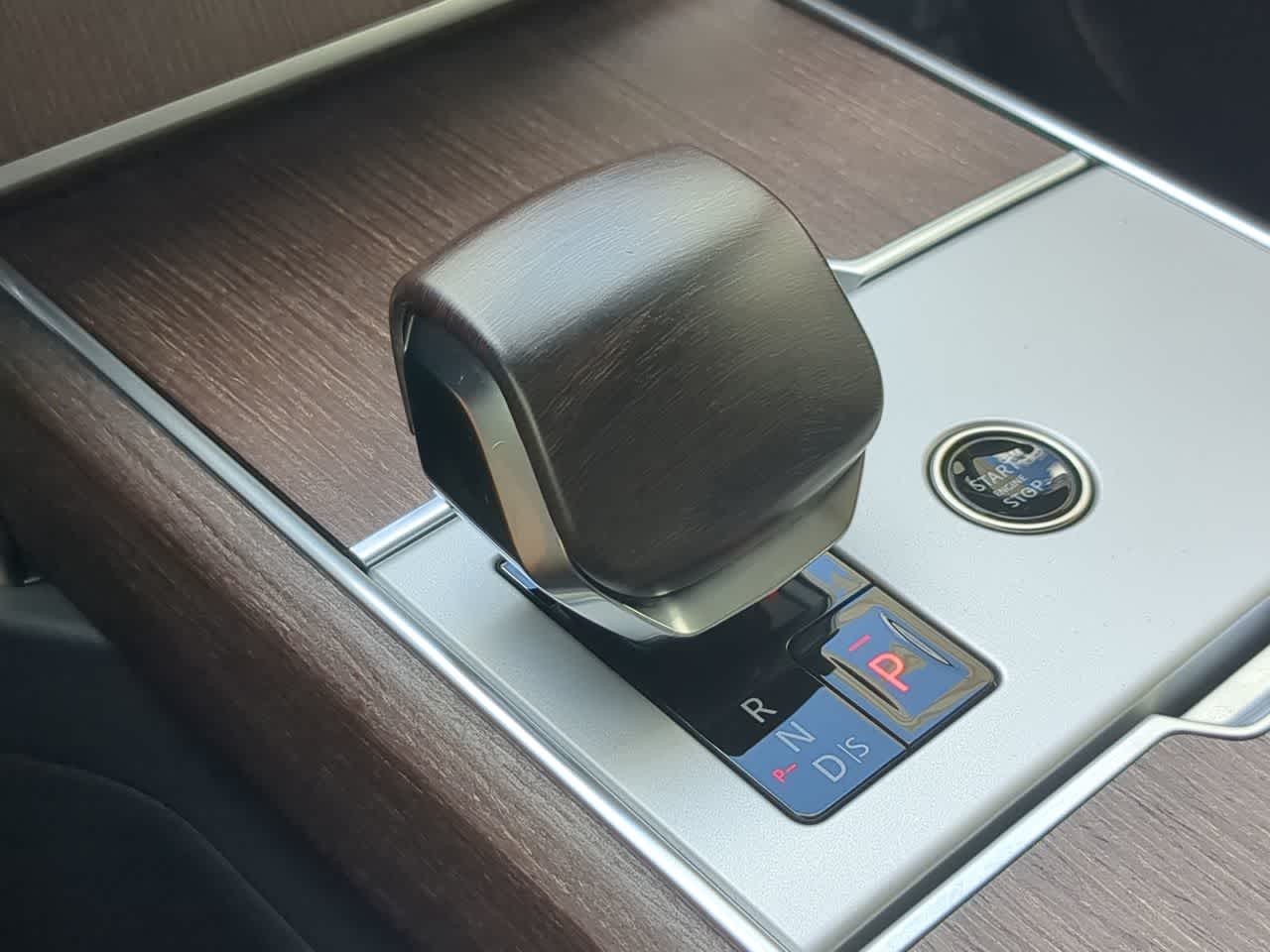 Thumbnail: 2024 Land Rover Range Rover - 33