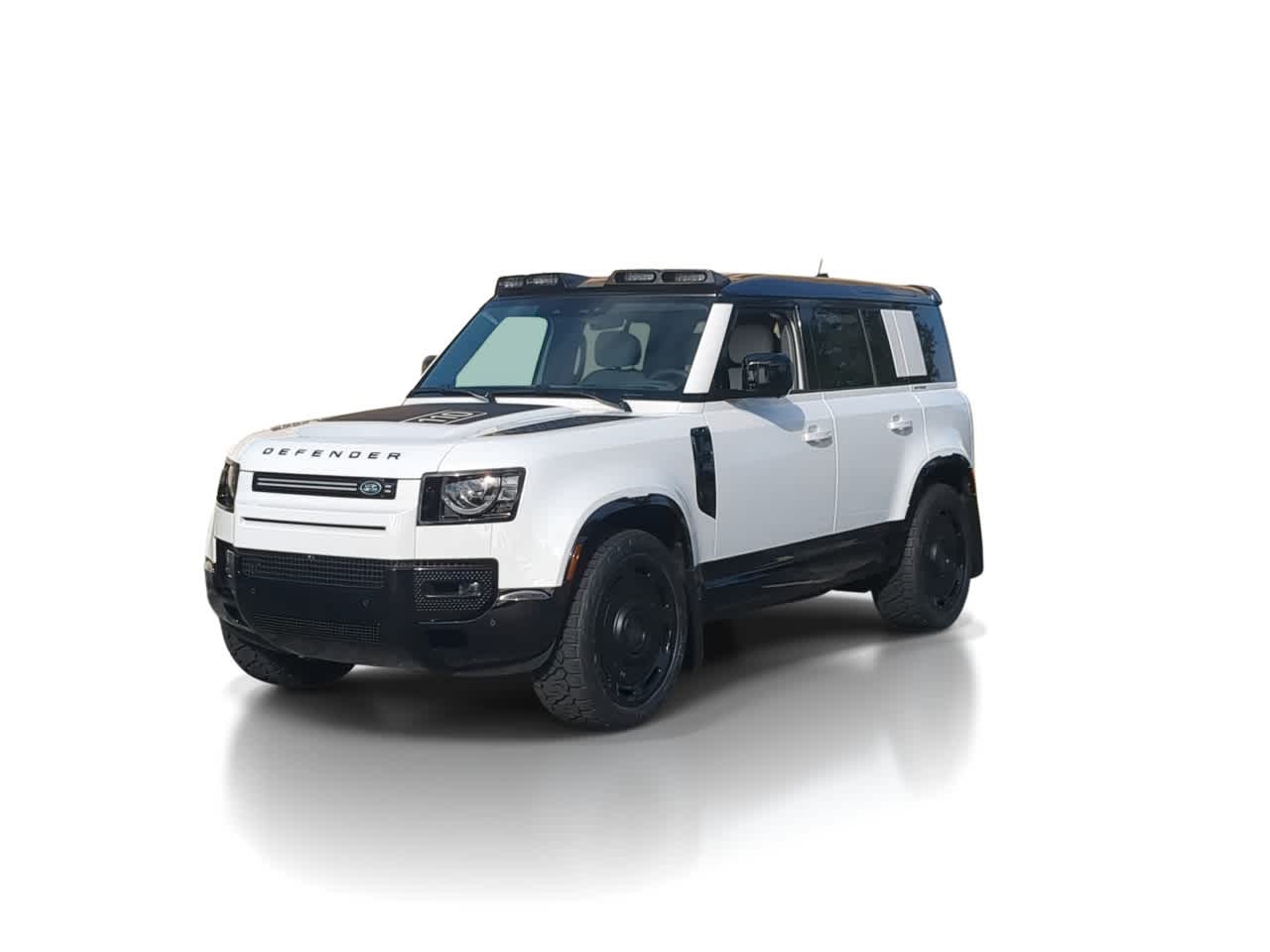 Thumbnail: 2025 Land Rover Defender - 4