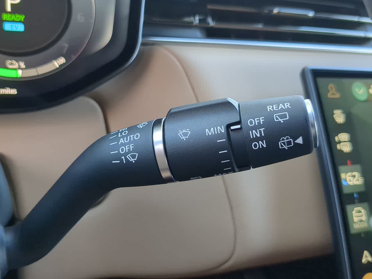 Thumbnail: 2025 Land Rover Range Rover Sport - 27