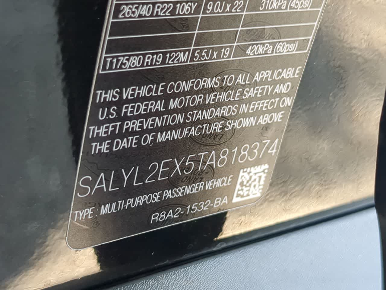 Thumbnail: 2026 Land Rover Range Rover Velar - 40