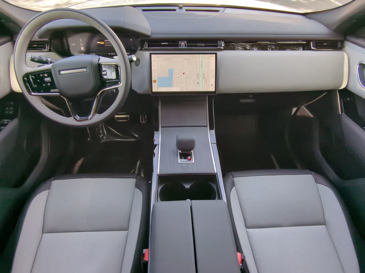 Thumbnail: 2026 Land Rover Range Rover Velar - 15