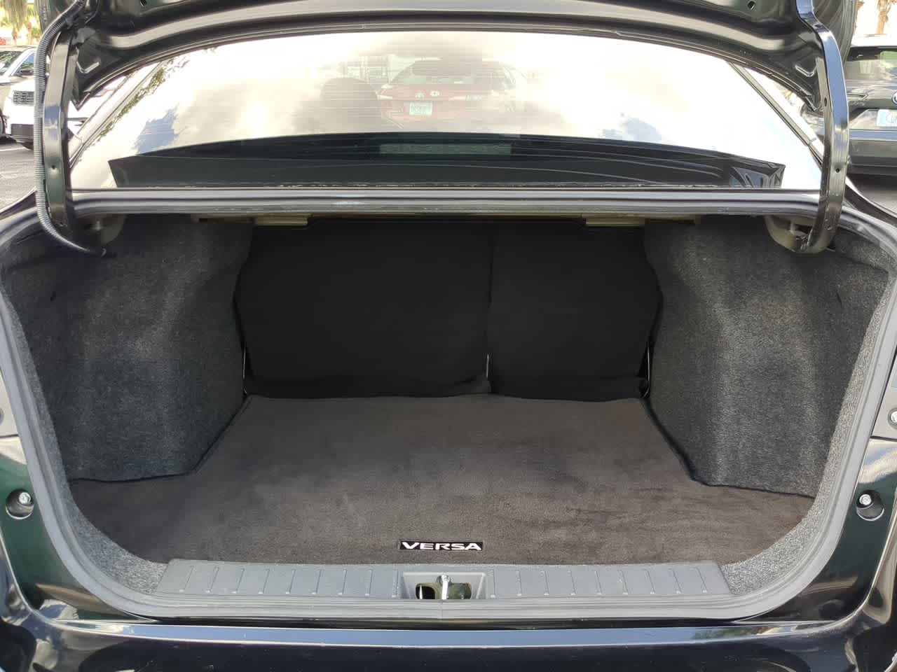 Thumbnail: 2021 Nissan Versa - 32