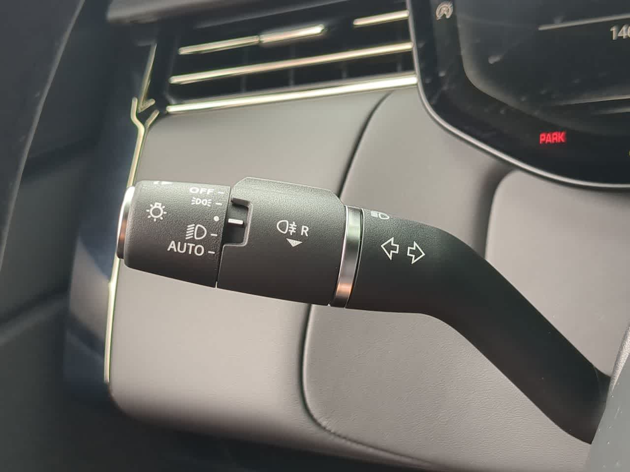 Thumbnail: 2026 Land Rover Range Rover Sport - 28