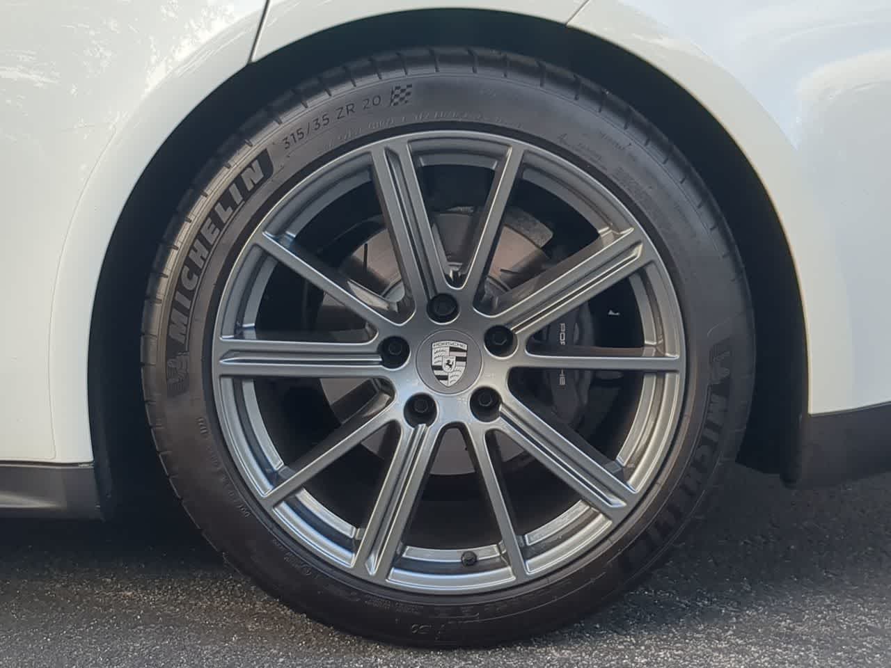 Thumbnail: 2025 Porsche Panamera - 14